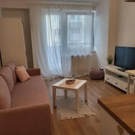 Studio 05 With Free Private Parking * Братислава